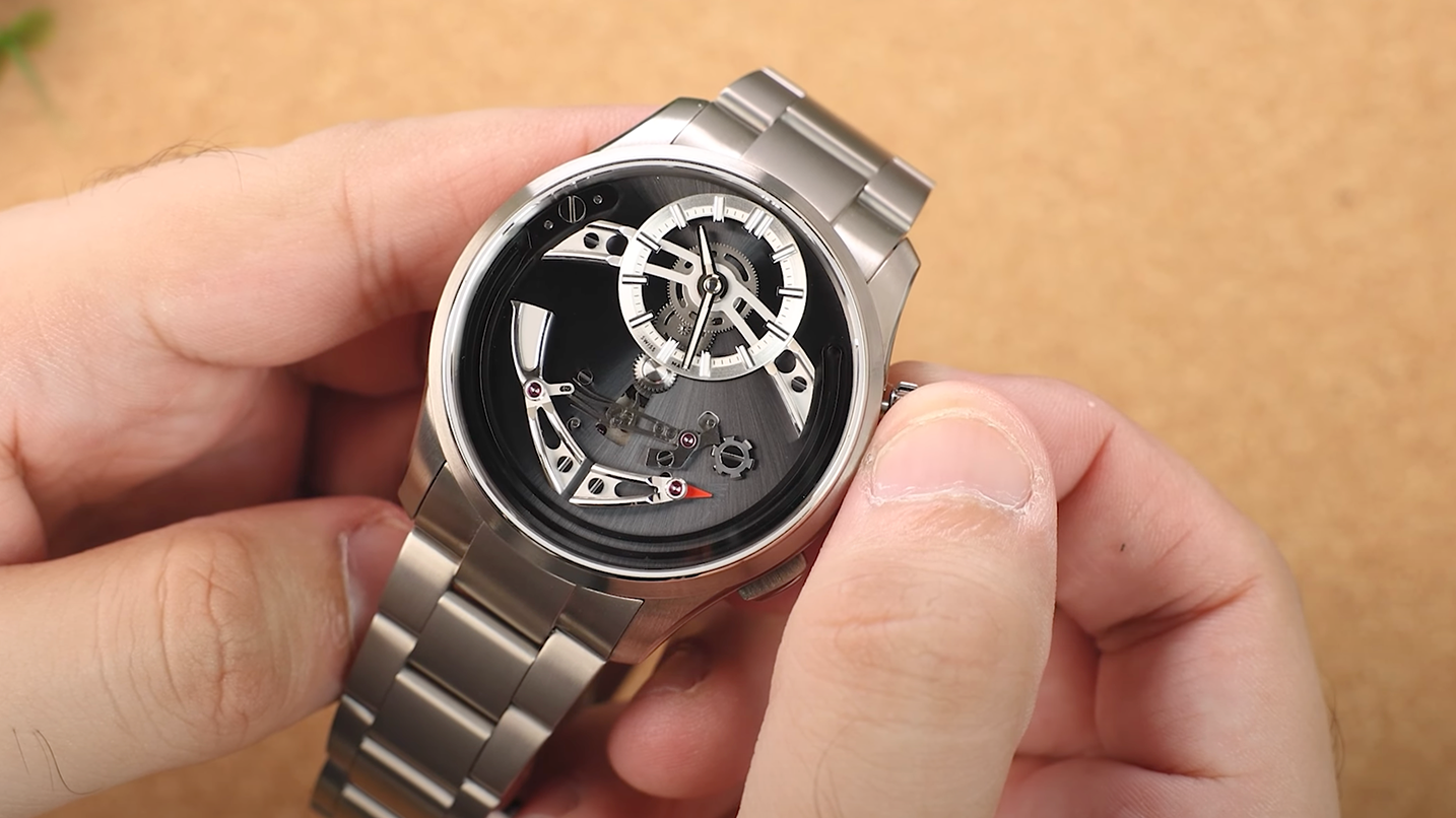 Christopher Ward C1 Bel Canto Nero – The Chiming Surprise Hit of 2024