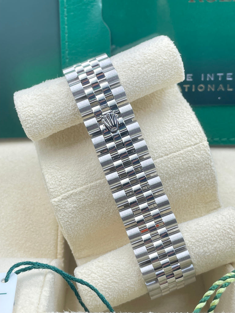 Rolex Datejust 31mm Pink Roman VI Diamond Jubilee Bracelet 278274