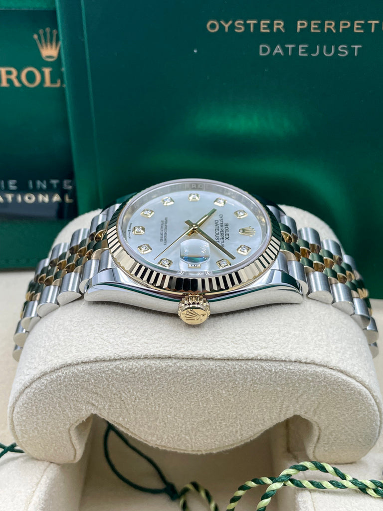 Rolex Datejust 36mm Mother of Pearl 10 Diamond Rolesor Jubilee 126233