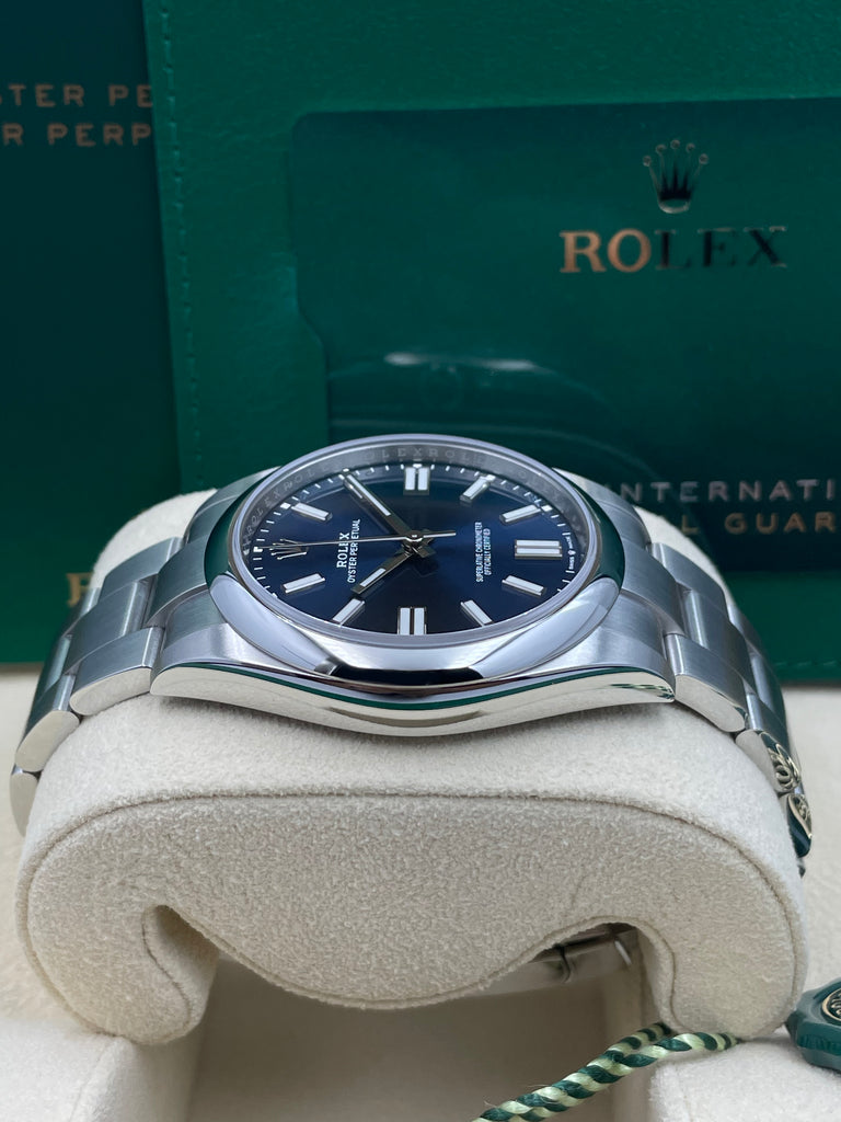 Rolex Oyster Perpetual 41mm Blue 124300 2021 [NOS]