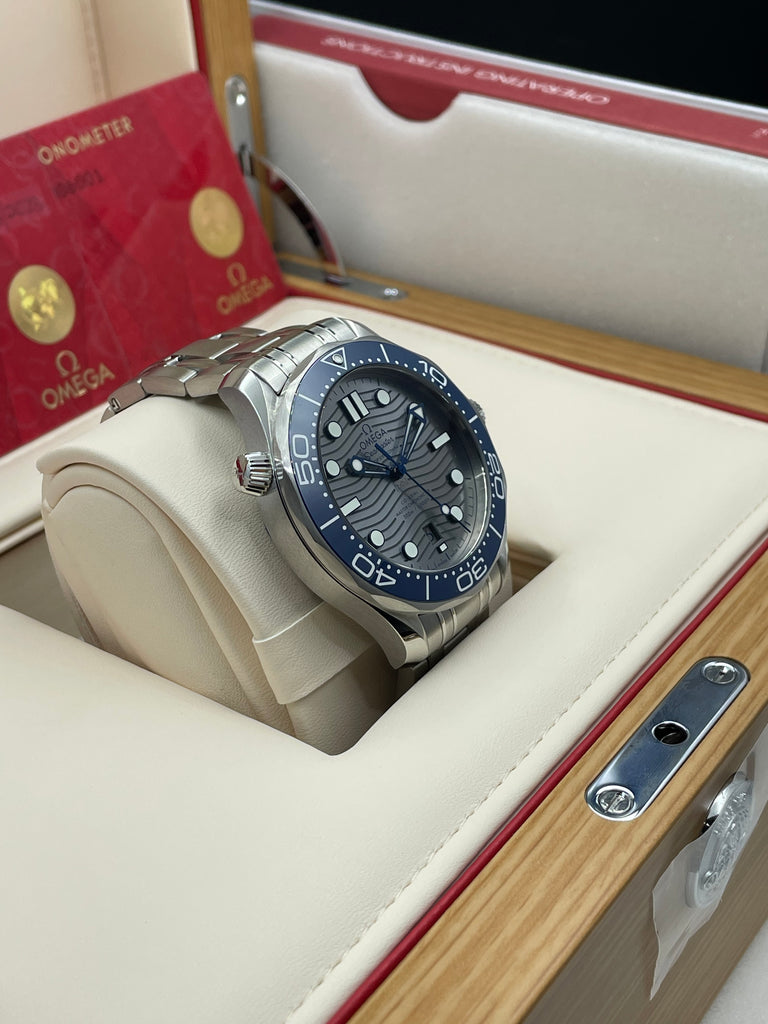 Omega Diver 300m Co-Axial Master Chronometer 42mm