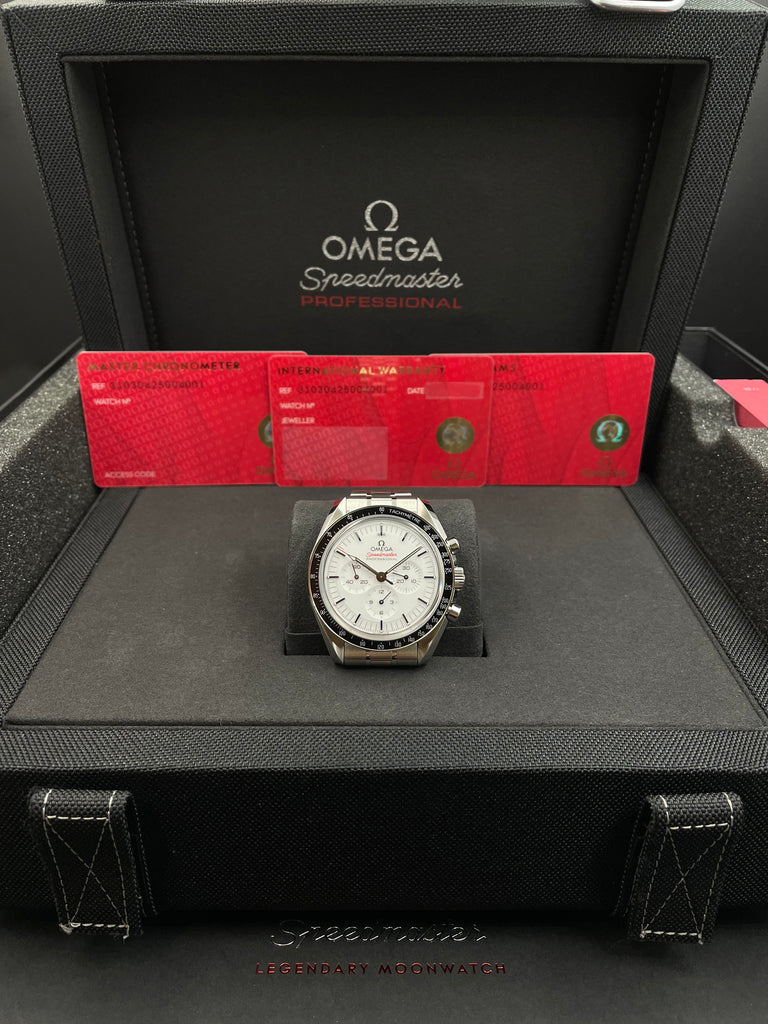 Omega Speedmaster Moonwatch Professional White 3861 Sapphire 310.30.42.50.04.001