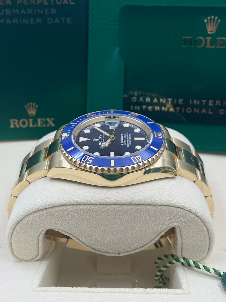 Rolex Submariner Date Blue - Yellow Gold 126618LB