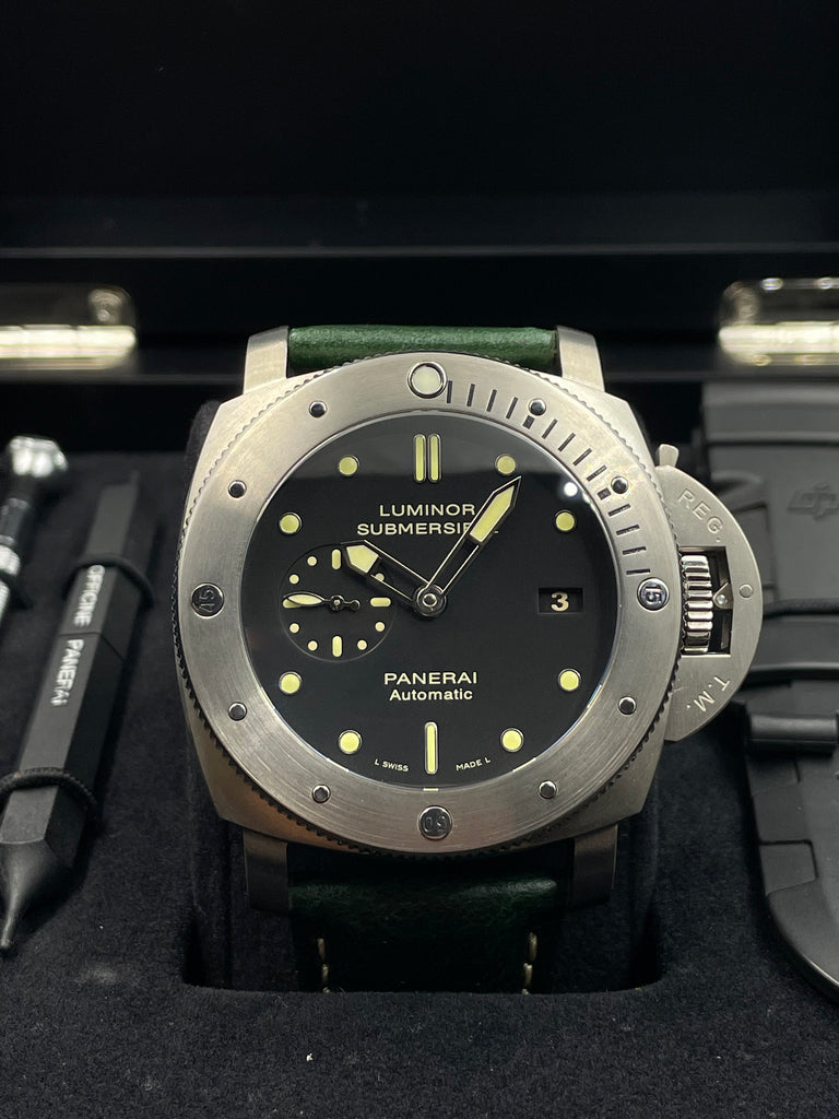 Panerai Submersible 1950 3 Days Auto PAM00305 2013 [Preowned]