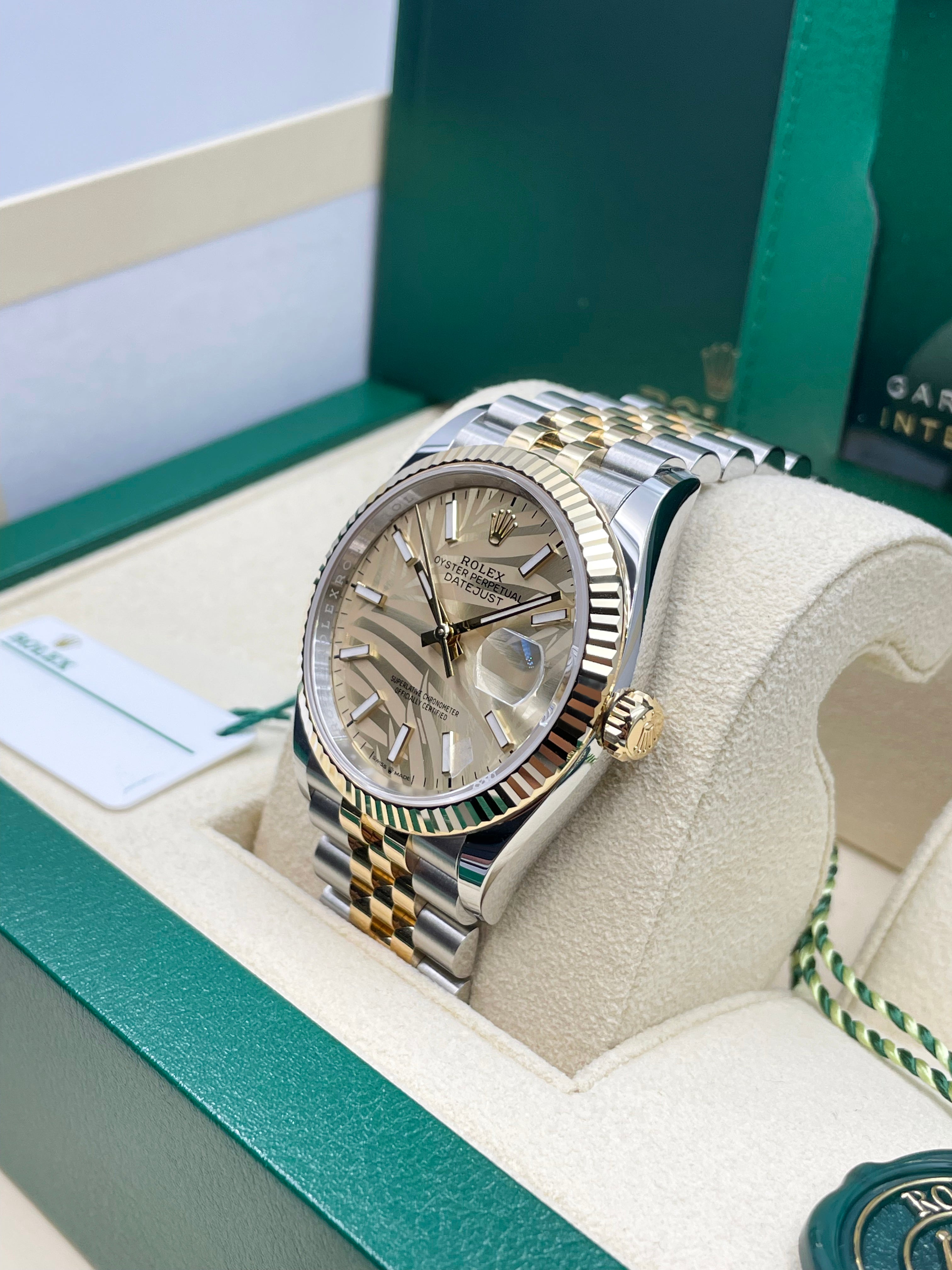 Rolex Datejust 36mm Palm Motif Steel Rolesor Jubilee 126233