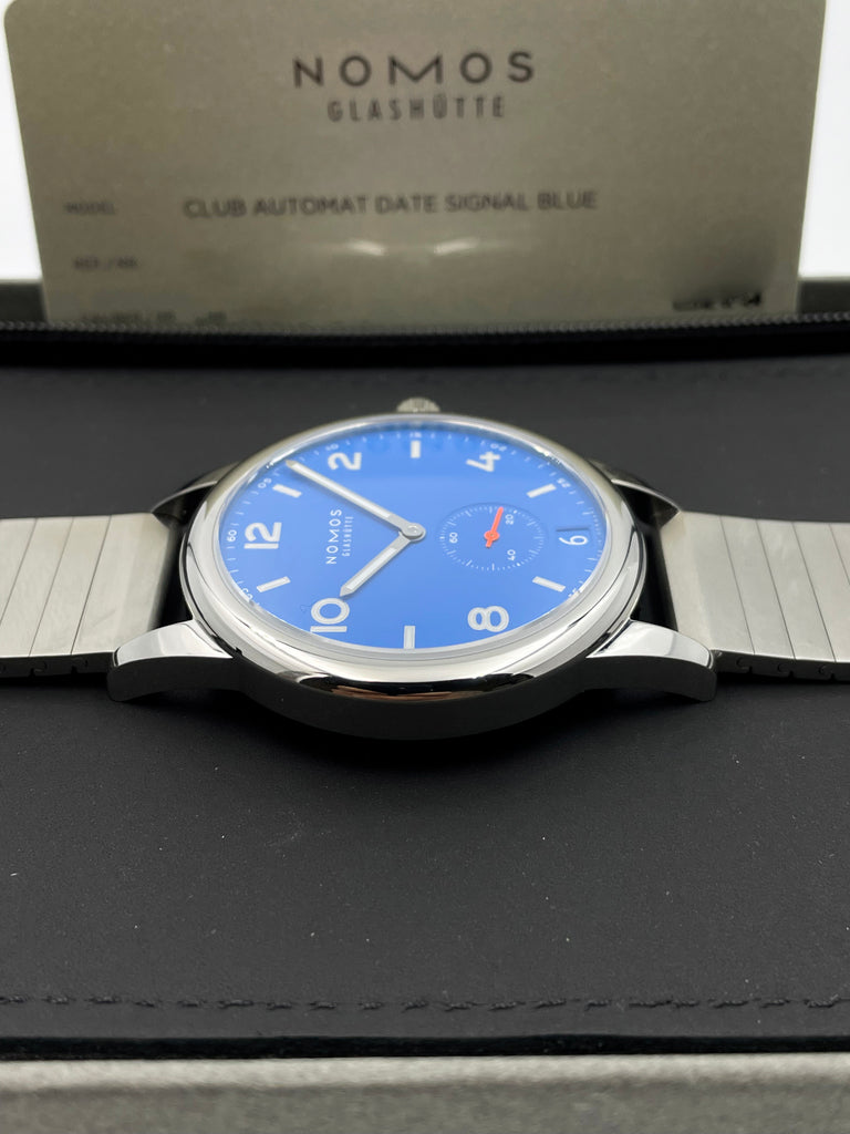 NOMOS Glashütte Club Automatic Date Signal Blue 41.5mm