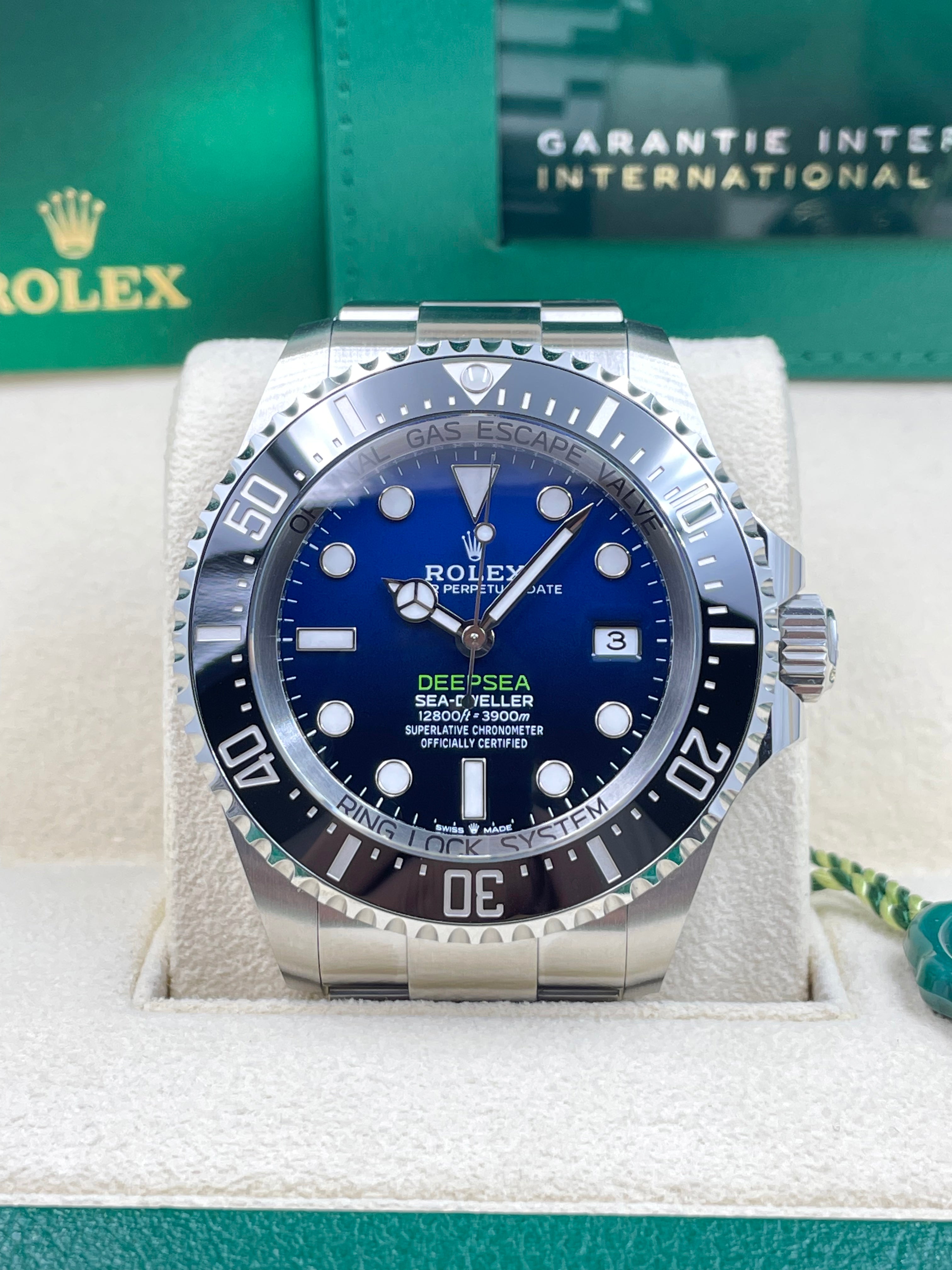 Rolex Deep Sea Dweller 136660DBLUE - Main Image