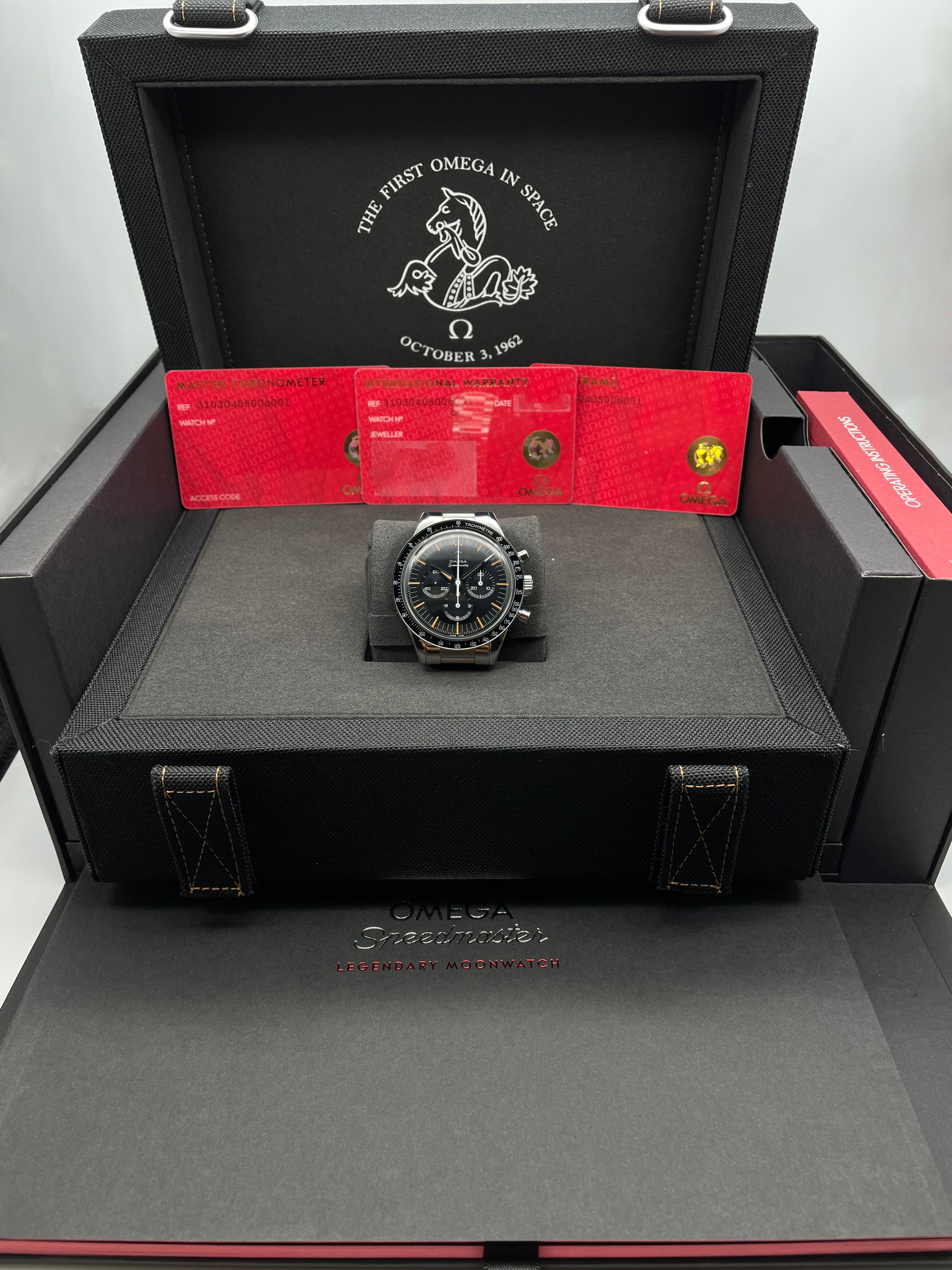 【即購入歓迎】第一宇宙速度FIRST Complete Collection- Speedmaster Steel Master Chronometer Certified Watch 310.30