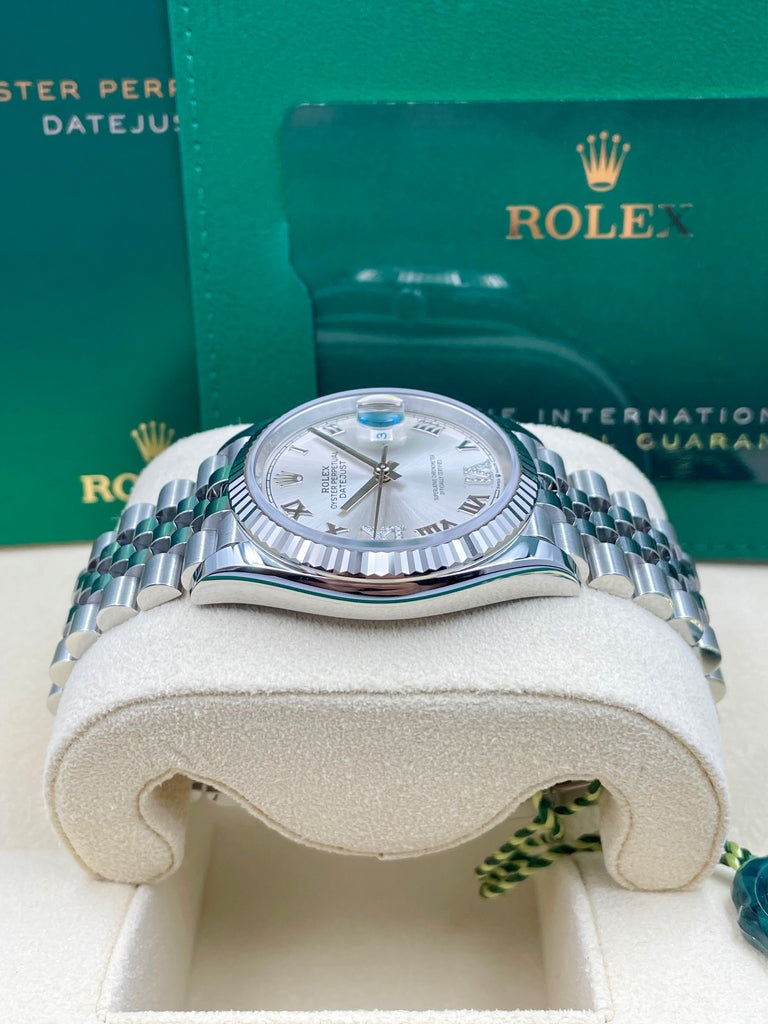 Rolex Datejust 36mm Silver VI IX Diamond on Jubilee 126234