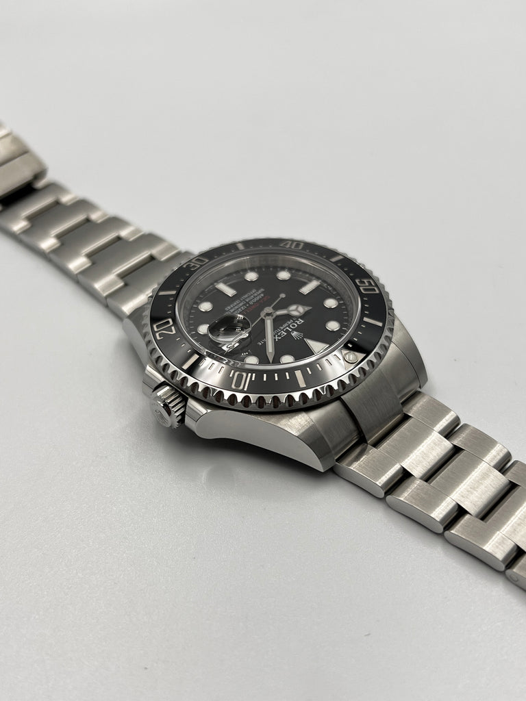 Rolex Sea-Dweller 4000ft 126600 2019 [Preowned]