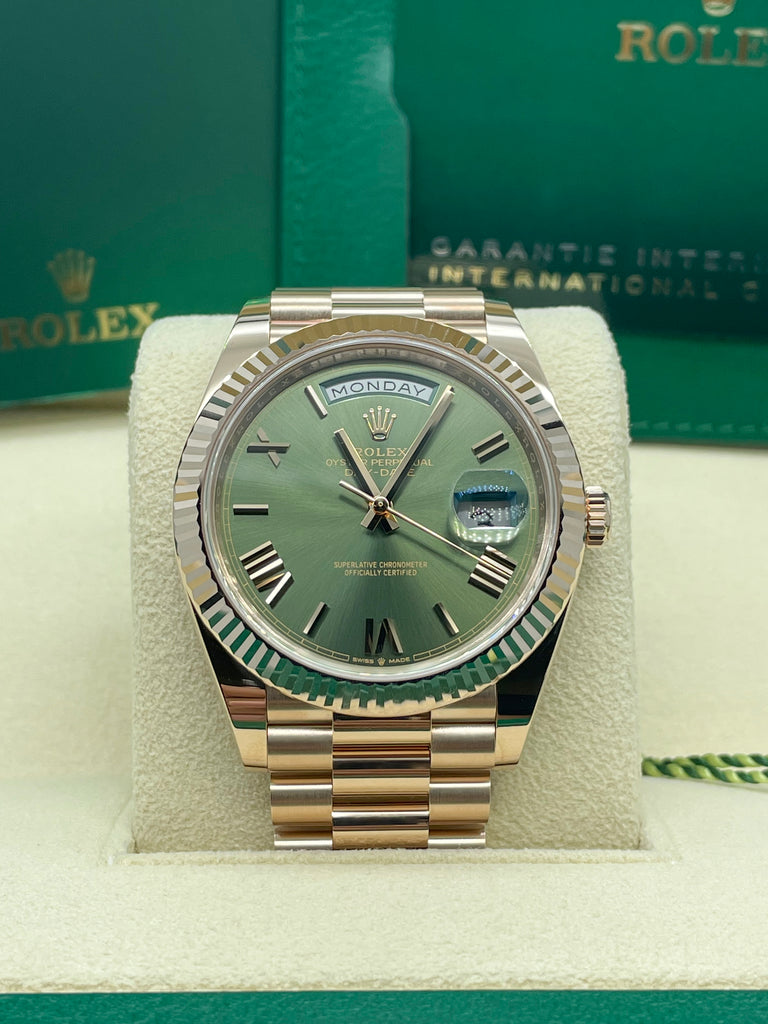 Rolex Day-Date 40 Rose Gold Olive Dial 228235