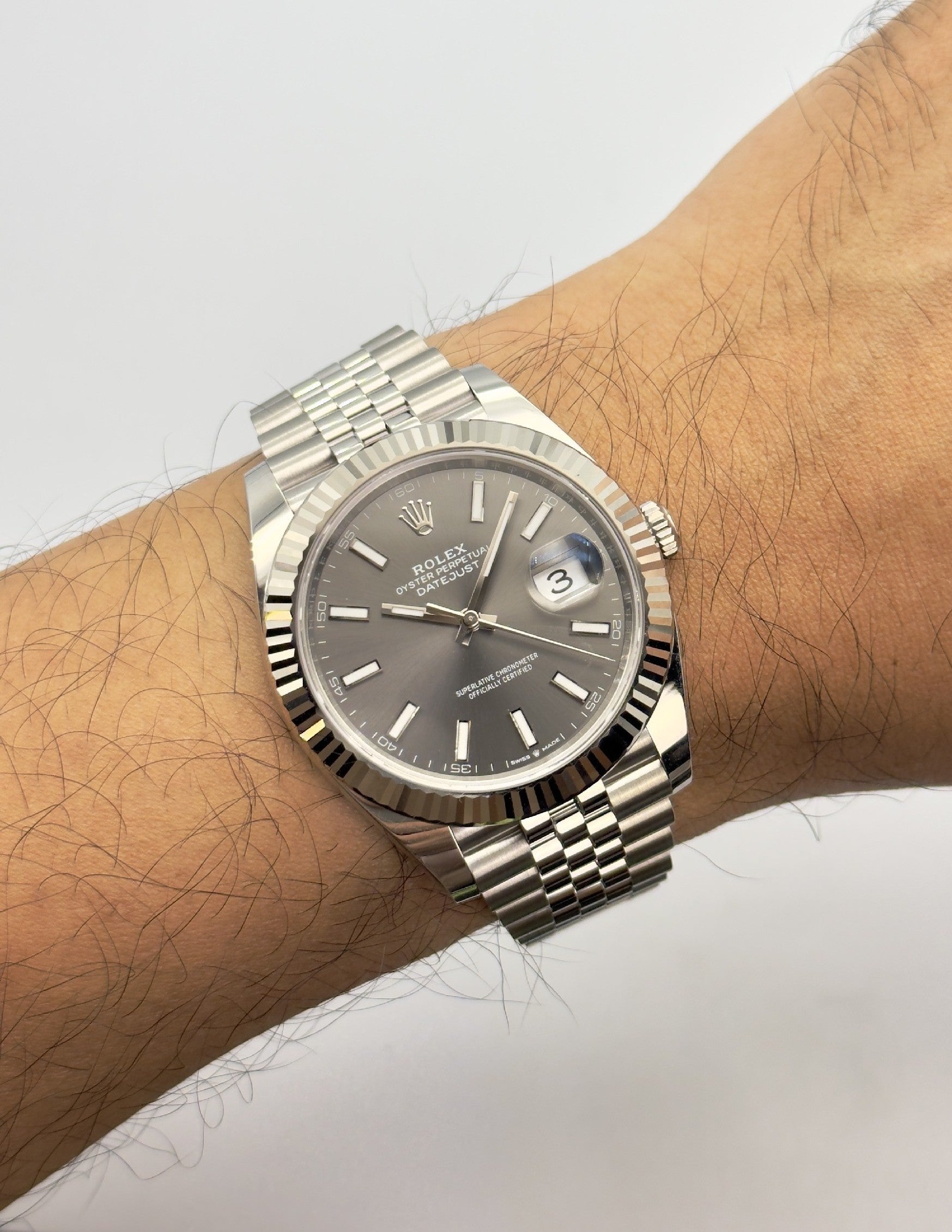 Datejust 41 Rhodium On Wrist Wrist Datejust 41 Dark Rhodium