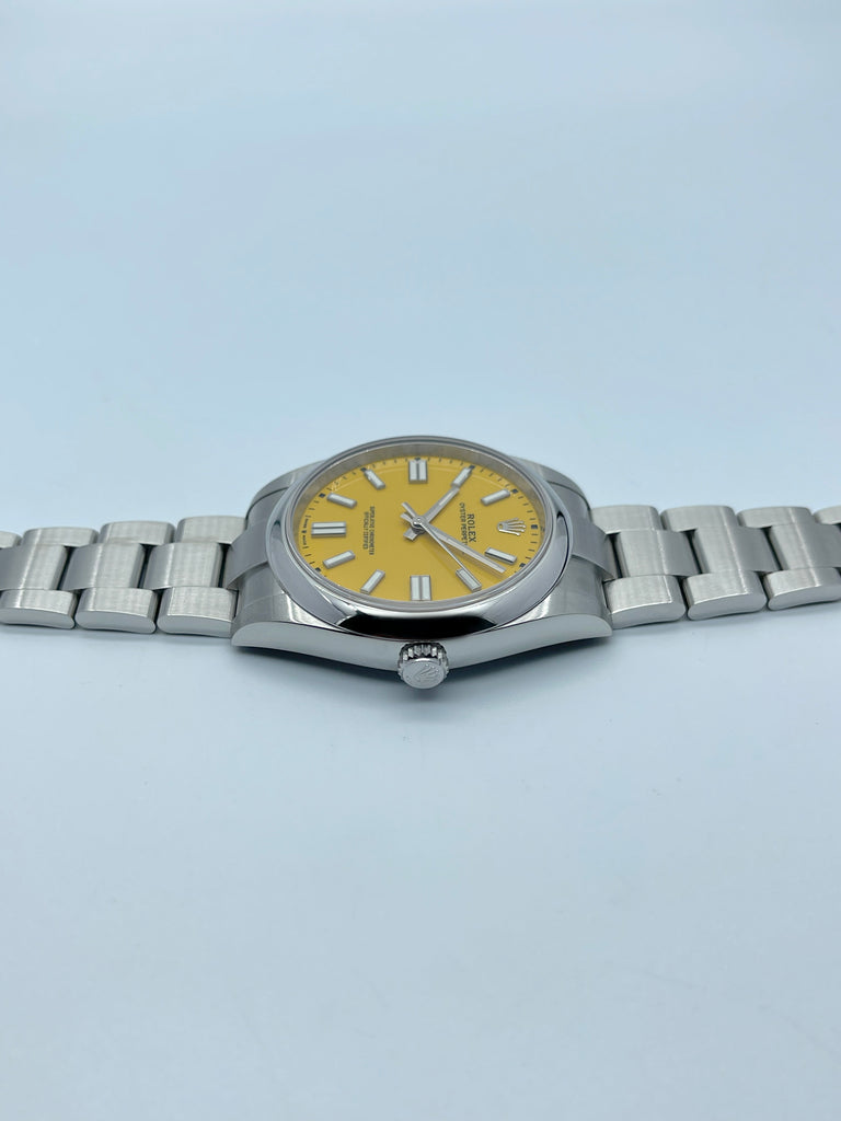 Rolex Oyster Perpetual 41mm Yellow 124300 2021 Discontinued [Preowned]