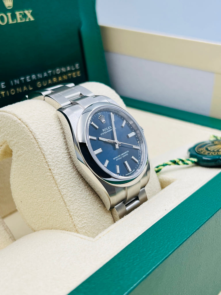 Rolex Oyster Perpetual 34mm Bright Blue 124200